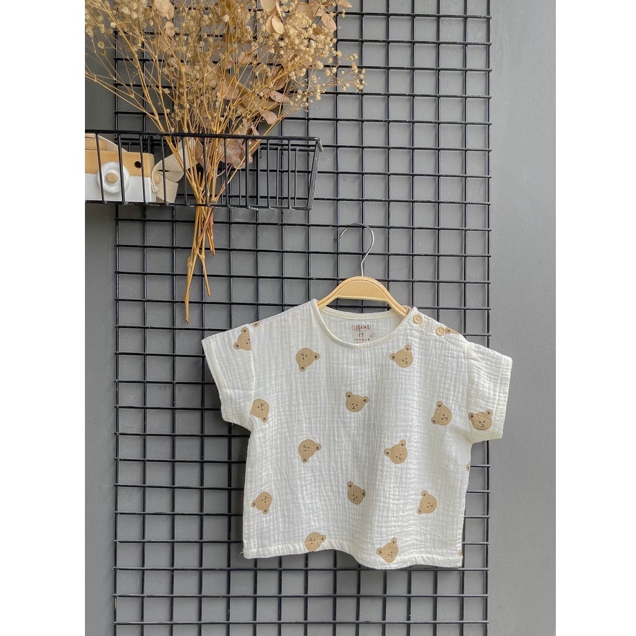 Áo UNISEX cotton Muslin tay ngắn phong cách Hàn Quốc năng động in hoạ tiết cho bé - Ecobambi