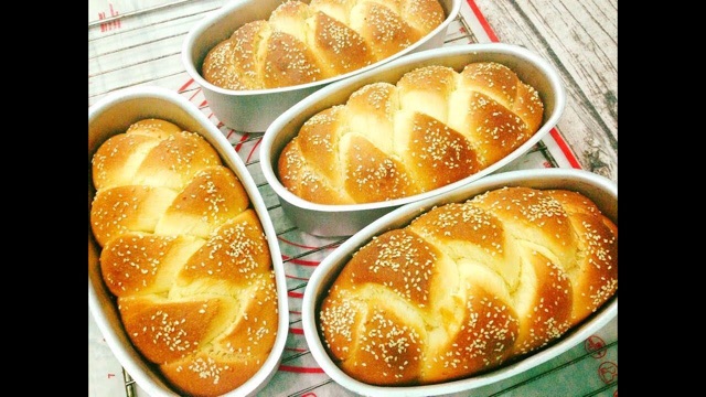 Khuôn nhôm oval Bakese bánh mì hoa cúc