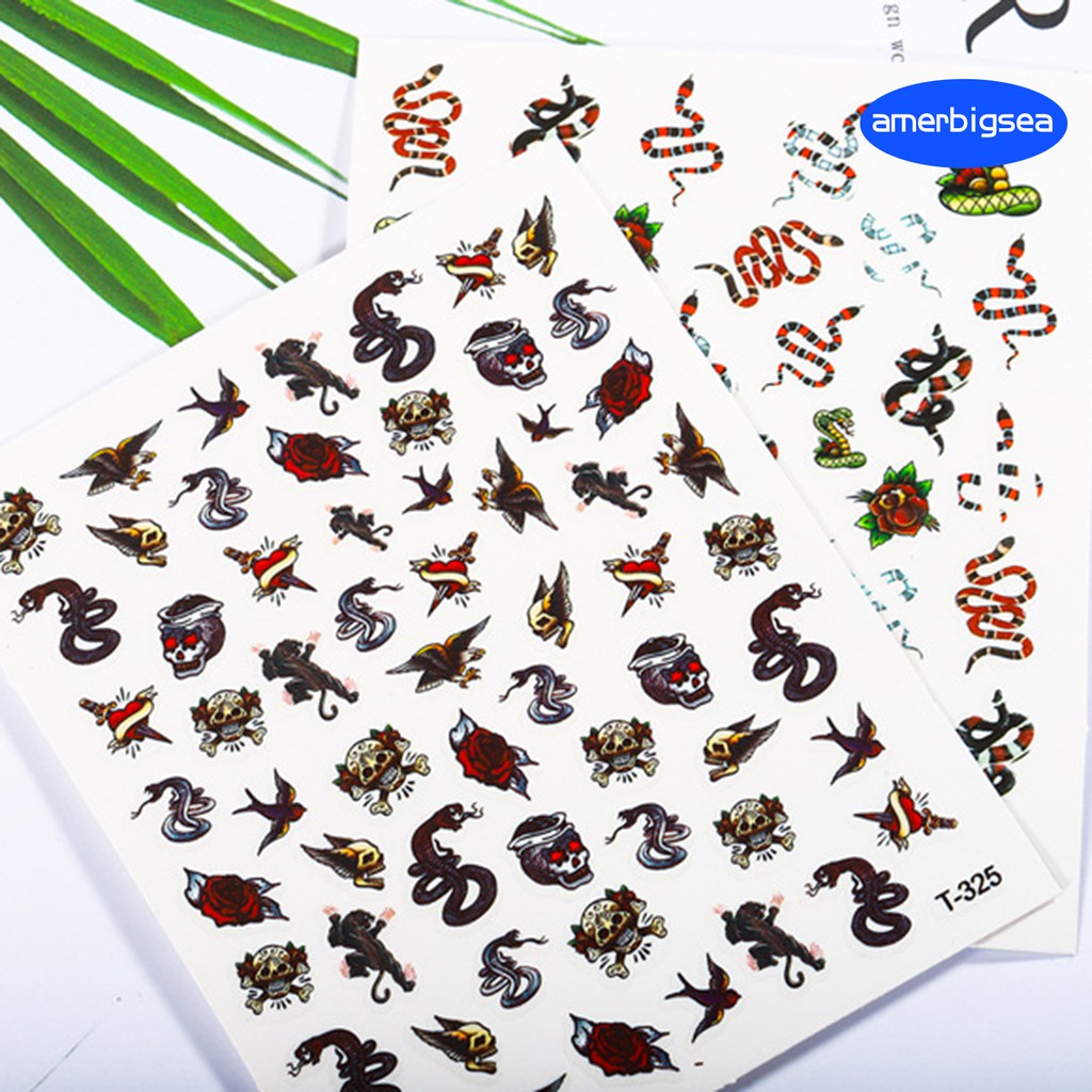 Sticker Dán Tường Chống Thấm Nước Họa Tiết Da Rắn Độc Đáo