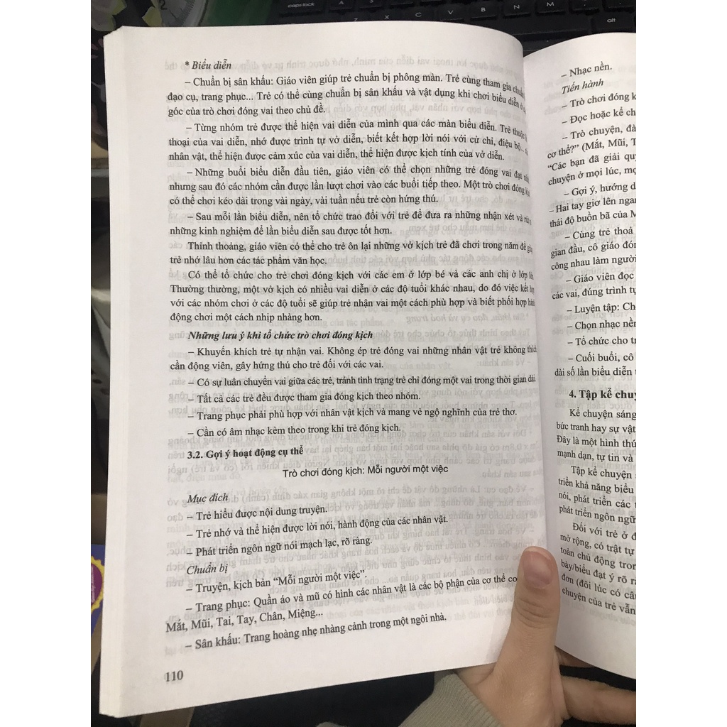 Sách - Hướng dẫn tổ chức thực hiện chương trình giáo dục mầm non mẫu giáo nhỡ (4-5 tuổi) ( năm 2020 )