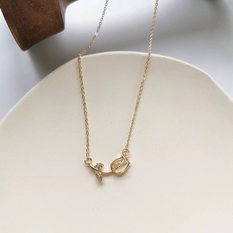 Vòng cổ Mặt Hoa Tulip Đính Đá Opal / Kim Cương Giả Thời Trang Hàn Quốc Cho Nữ