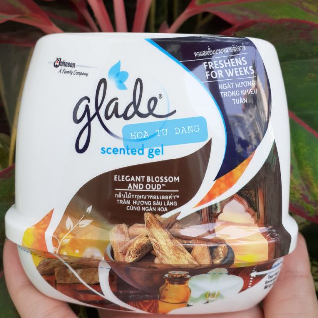 Sáp Thơm Glade Mùi Trầm Hương 180G