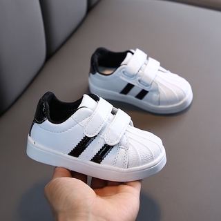 Giày Sneaker Da Pu Đế Mềm Dành Cho Bé