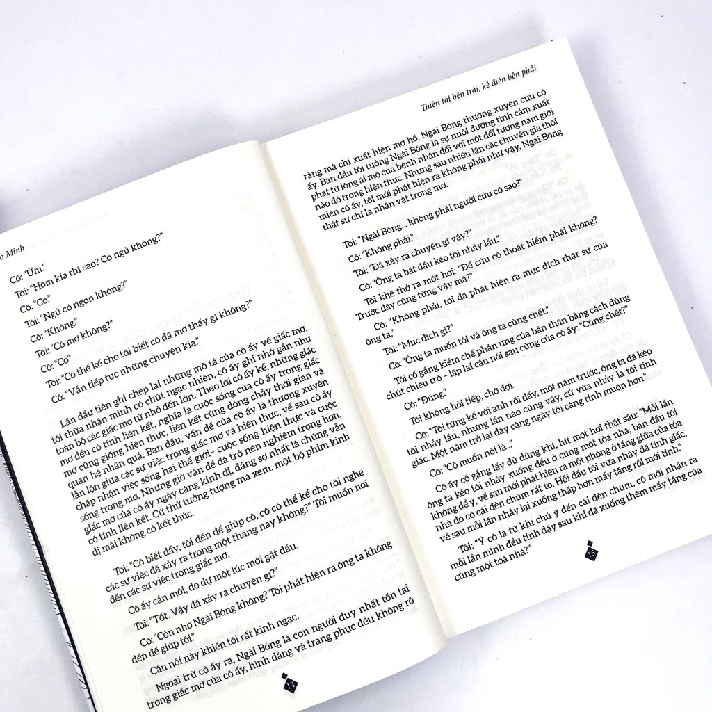 Sách - Thiên Tài Bên Trái, Kẻ Điên Bên Phải | BigBuy360 - bigbuy360.vn