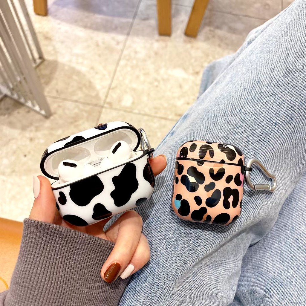 Vỏ Bảo Vệ Hộp Đựng Tai Nghe Airpods Họa Tiết Da Bò Sữa Kiểu Âu Mỹ Ốp | BigBuy360 - bigbuy360.vn