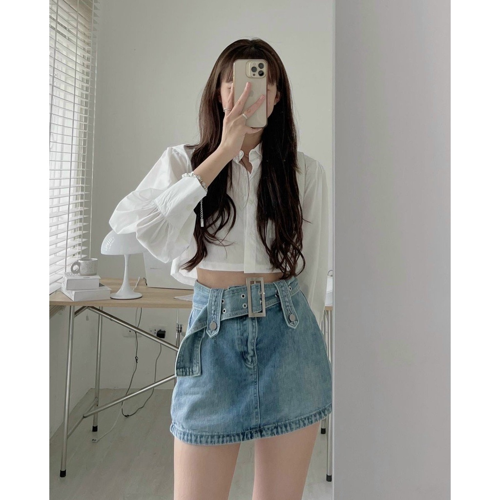 Áo sơ mi trắng kiểu dáng croptop dài tay cực xinh