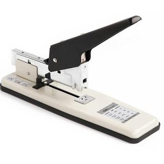 Dập ghim Deli no.394 - 110 tờ