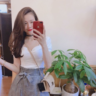 Áo thiết kế siu xinh Áo thiết kế siu xinh sz m pass new chưa hề mặc vì hơi rộng 👗👗👗👗👗👗👗👗👗👗👗👗👗