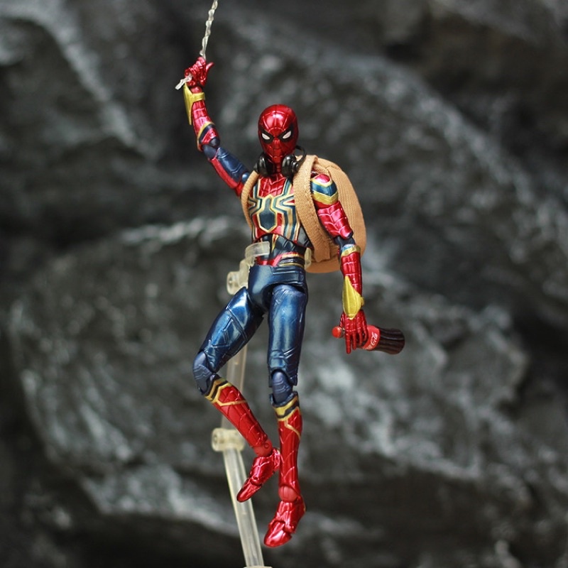 [Mã LIFEXANH03 giảm 10% đơn 500K] Mô hình Action figure MAFEX Spiderman Infinity Marvrel