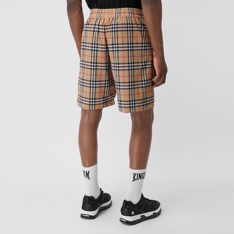 Quần short kẻ caro mẫu mới hè cho nam thương hiệu Burberry cao cấp
