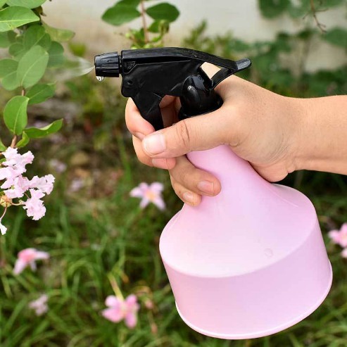 Bình Xịt Nước Tưới Cây Phun Sương Để Bàn Tiện Lợi 600ML - Có Thể Phun Tia Hoặc Phun Sương