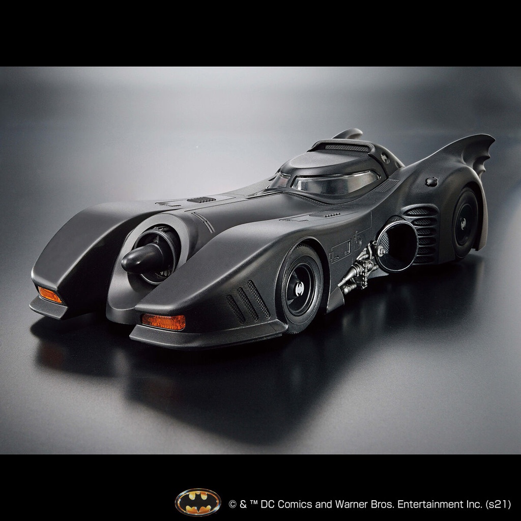 Mô hình lắp ráp 1/35 SCALE MODEL KIT BATMOBILE