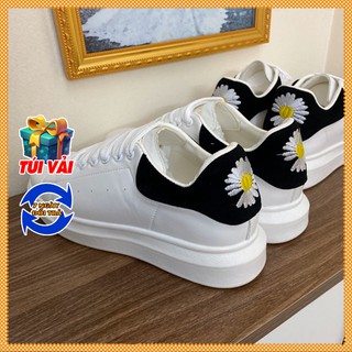 - Giầy thể thao mc hoa cúc cao cấp