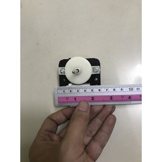 quạt tủ lạnh trắng mỏng