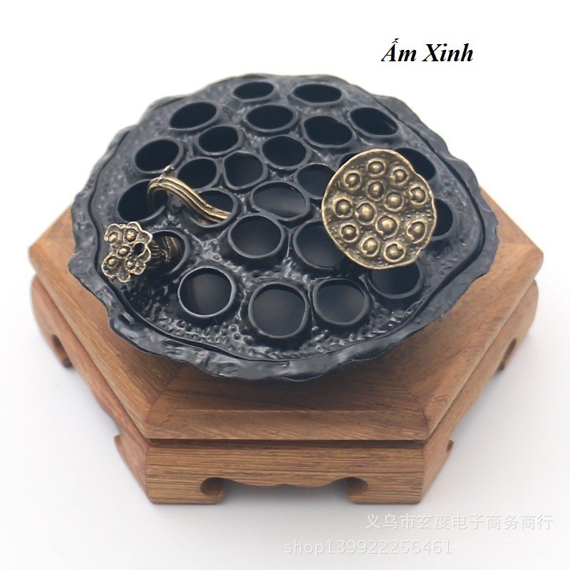 Lư hương đốt trầm + Đế gỗ Đàn Hương