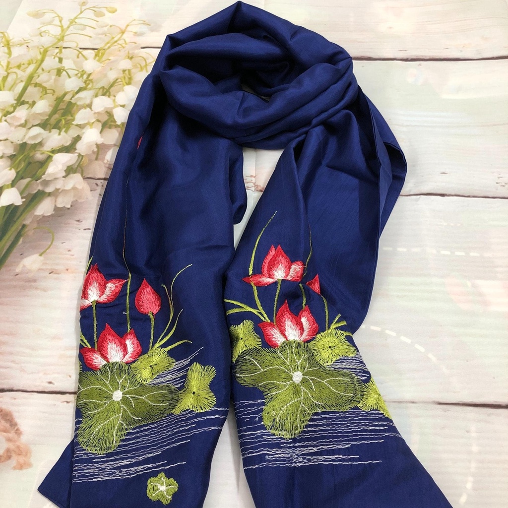 Khăn Lụa Tơ Tằm quàng cổ #thanh lịch#nhẹ nhàng#thoáng mát, thêu tay, kích thước 175cm*40cm