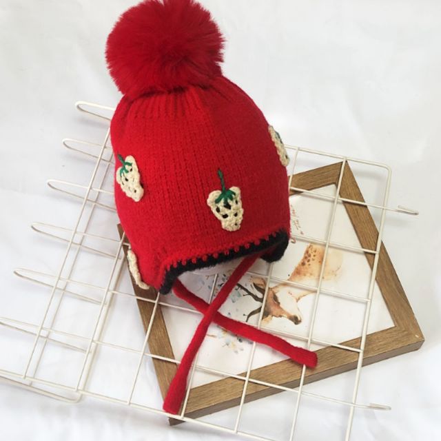 Mũ Len Quả Dâu  Cho Bé 1Tuổi - 4 Tuổi