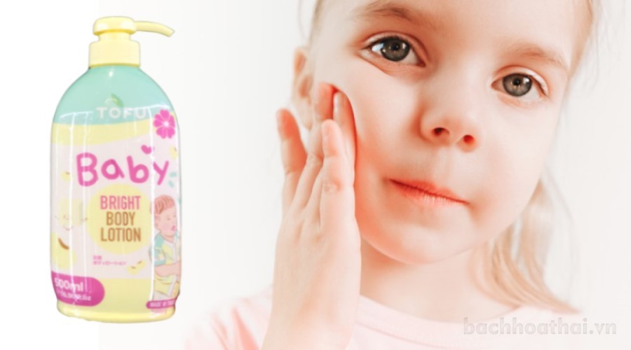 1 chai Lotion dưỡng thể cho trẻ em Tofu Baby Bright Body Thái Lan