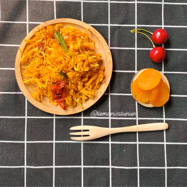 Khô gà lá chanh 500g