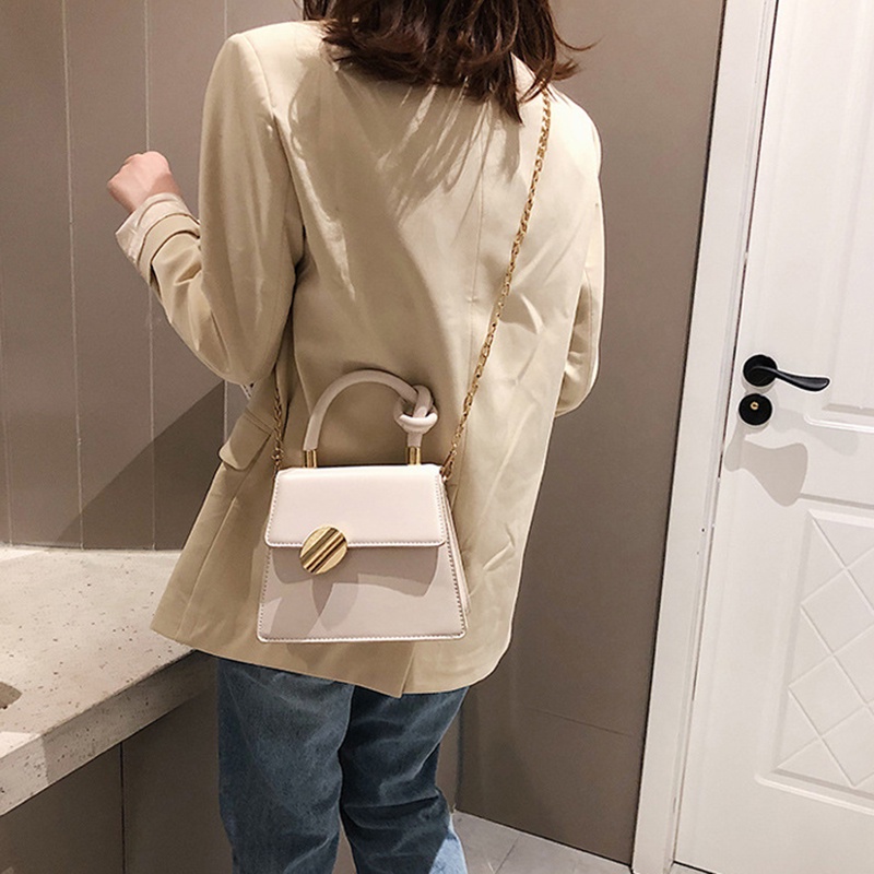 Túi đeo vai IELGY hình vuông cỡ nhỏ phối dây xích kiểu retro thời trang dành cho nữ