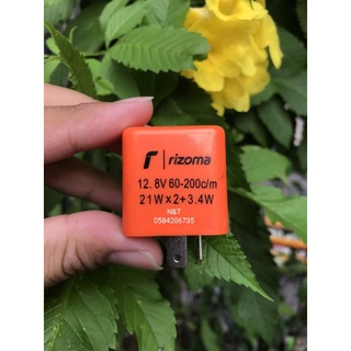 Cục chớp xi nhan điện tử có tăng chỉnh nhanh chậm, cục chớp xi nhan dùng đèn led.