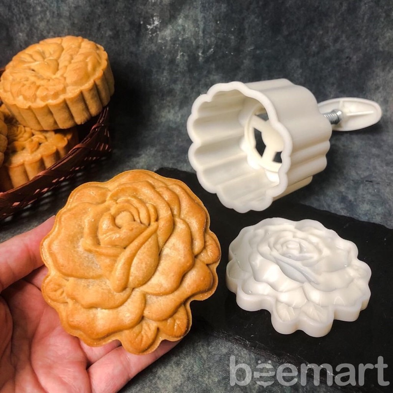 1 Khuôn làm bánh trung thu hoa hồng