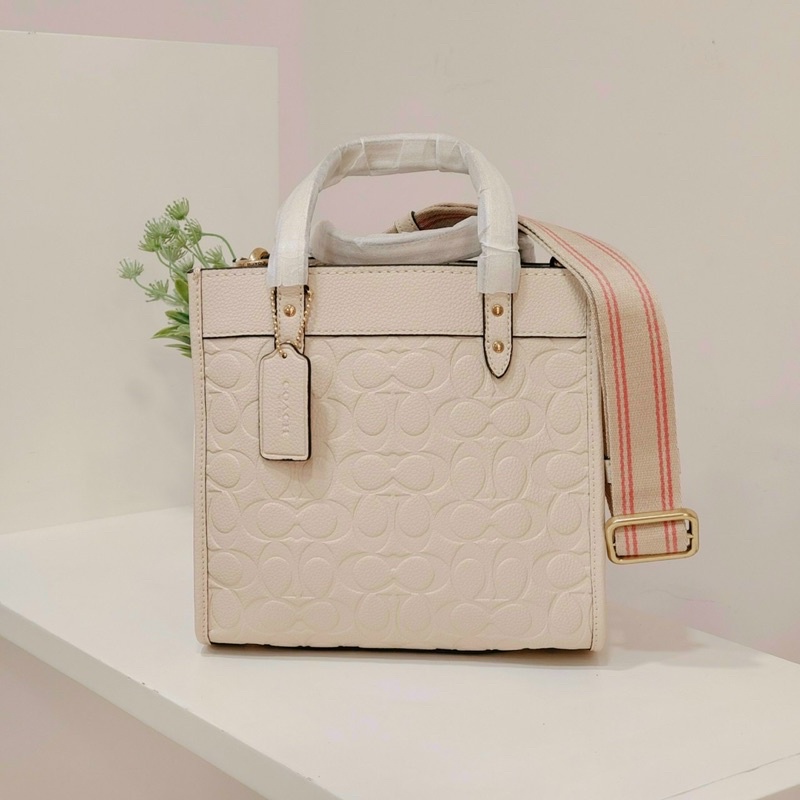 Túi Coach field tote 22 C4829