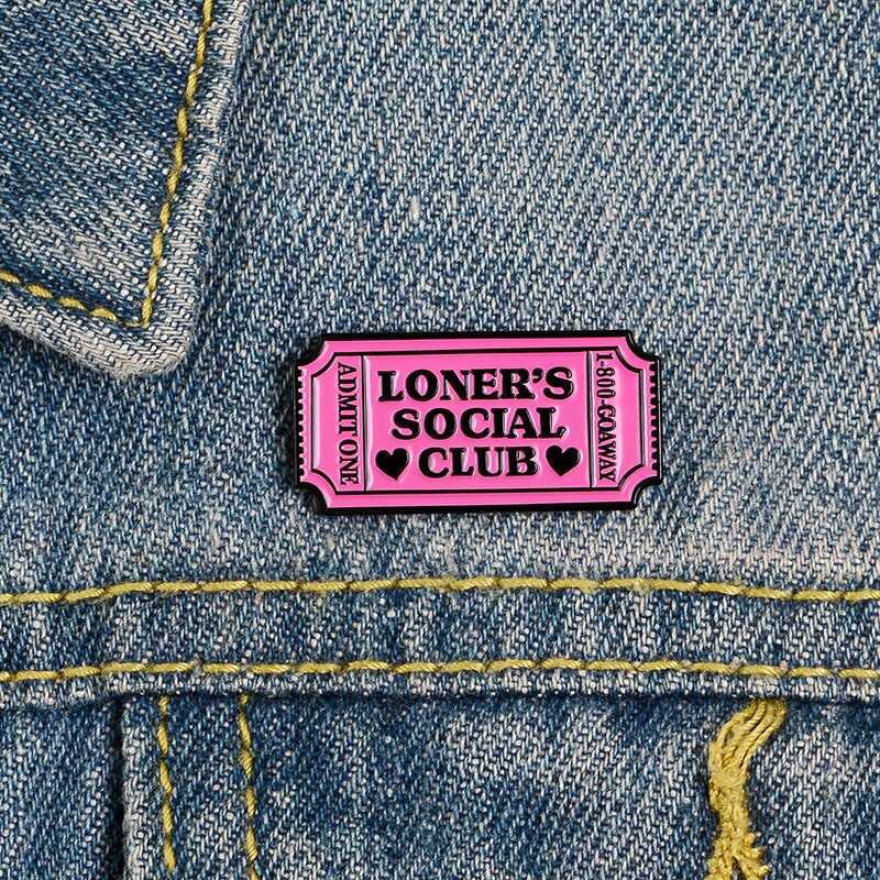 Huy hiệu cài áo hình vé máy bay phim tráng men thời trang cá tính cho nam nữ