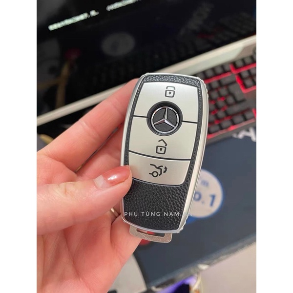 ỐP KHOÁ MERCEDES