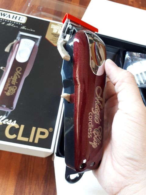 Tông đơ Wahl Magic Clip Cordess Pin Nội địa Mỹ