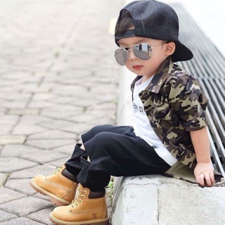 Kính thời trang bảo vệ mắt cho bé về đủ màu