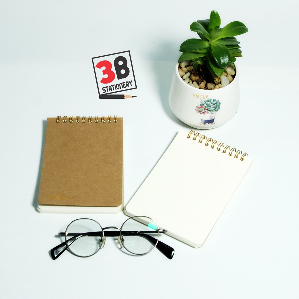 Sổ tay lò xo, kích thước A6, 140 trang.