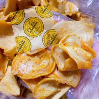500g tai heo sốt mắm 60k