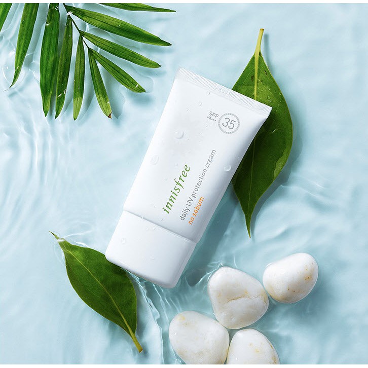 Kem Chống Nắng Kiềm Dầu và Nâng Tông Da Innisfree Tone Up No Sebum Sunscreen SPF50 PA++++ (50ml) Mới Nhất 2020