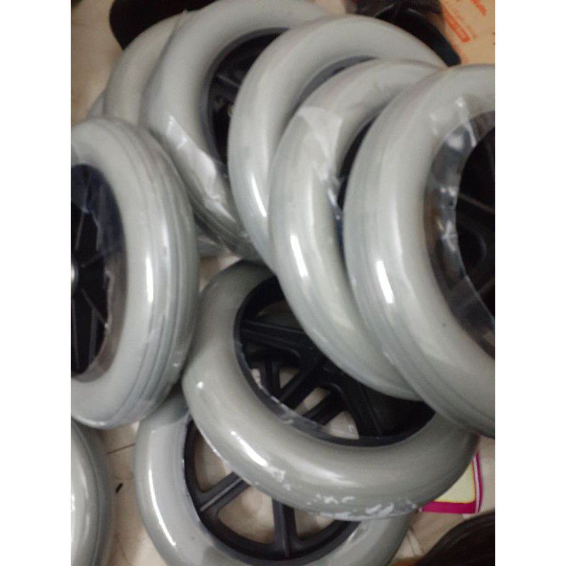 Bánh trước xe lăn điện