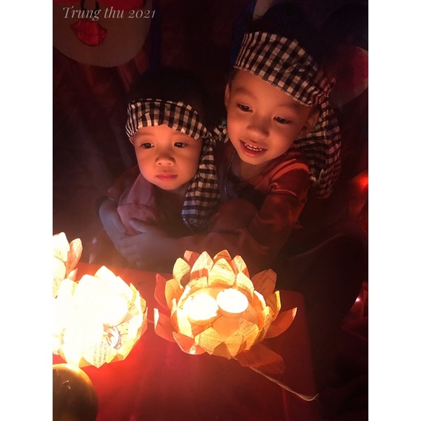 Set nâu chú cuội kèm khăn cho bé