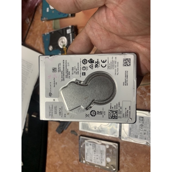 hdd laptop 1000gb, ổ cứng 1TB chép game và data video hình ảnh, sức khoẻ kém, cài win 10, chép data nhanh mượt