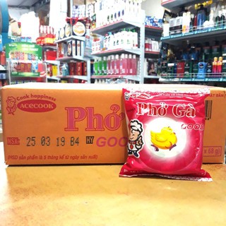 Mỳ tôm sợi phở gà Acecook.