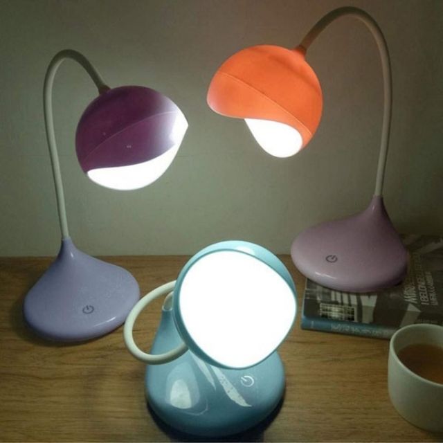 Đèn led để bàn