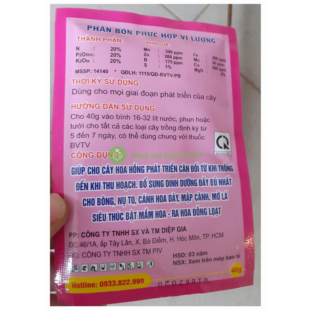 Phân bón chuyên hoa hồng giữ hoa lâu tàn, bông to, dày cánh hoa, mập cành, mập nụ, khối lượng: 40g/gói