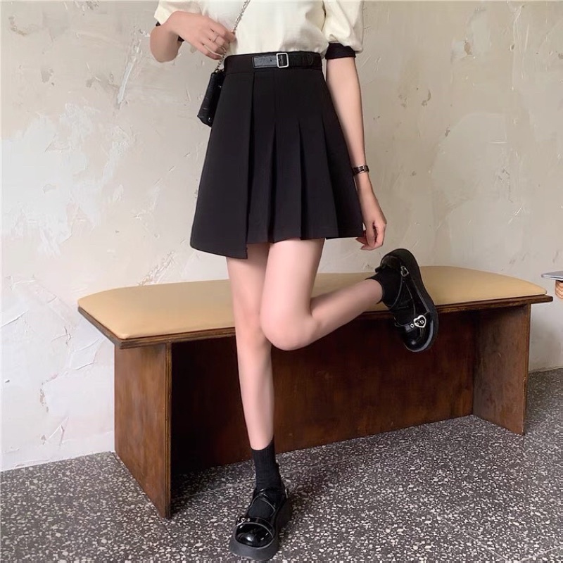 CHÂN VÁY XẾP LY NGẮN PHỐI ĐAI LỆCH HOTHIT 2021 | BigBuy360 - bigbuy360.vn