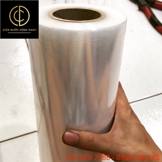 Màng PE bọc hàng 2,5T 1kg35 lõi 150g