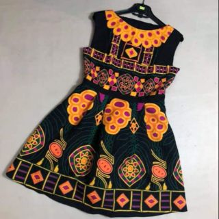 Đầm hoạ tiết dáng xoè