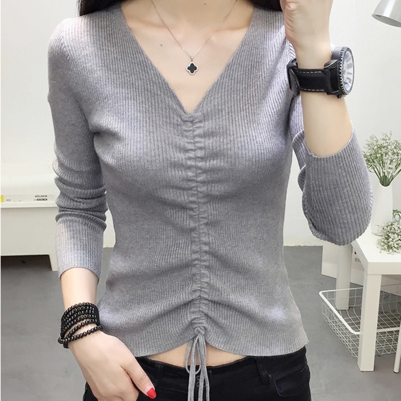 Áo len tay dài cổ chữ V