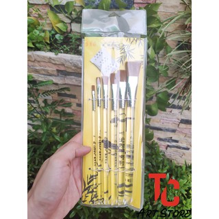 Bộ cọ cán trong  568
