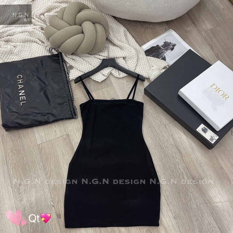 Váy 2 dây body ngắn chuẩn Kim Anh bùi