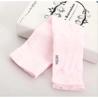 Găng tay lụa chống nắng Let's Slim khi đi ô tô, ngoài trời - White