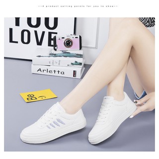 Giày sneaker nữ trắng hình 3 chiếc lá