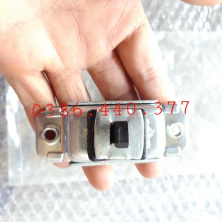 Hãm cửa Getz