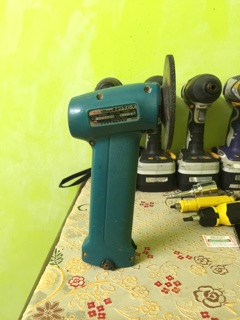 Mài góc Mini Makita